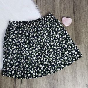 Daisy Pleated Mini Skirt